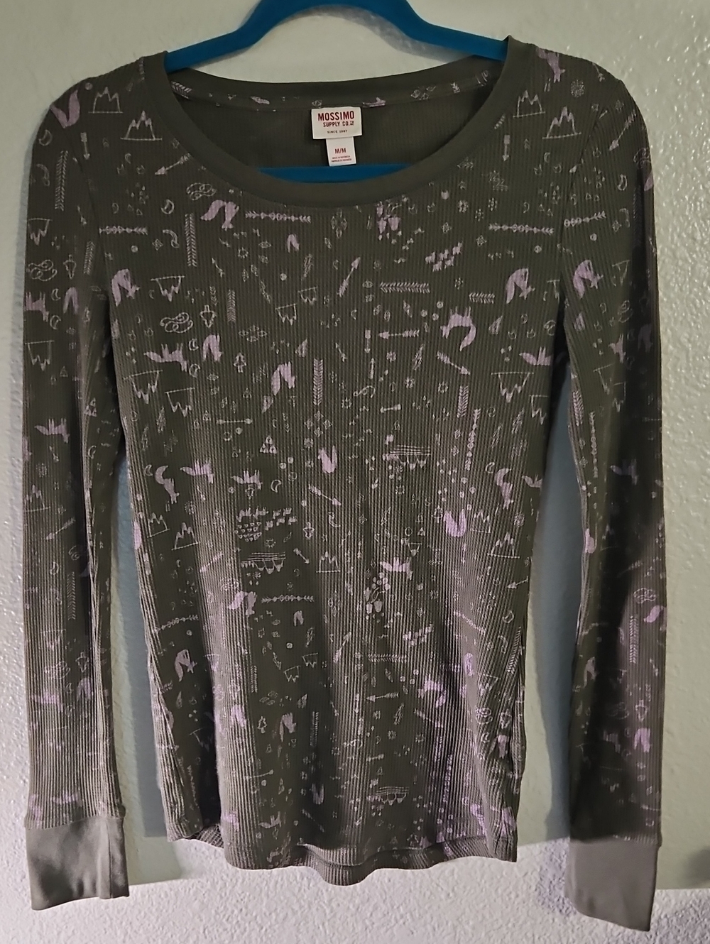 Mossimo Supply Co. Olive Green Mountain Doodle Thermal Shirt Long Sleeve, Size M